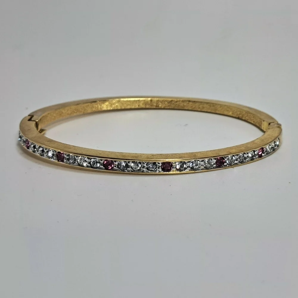 Vintage Swarovski Crystal Gold Tone Hinged Bangle Bracelet